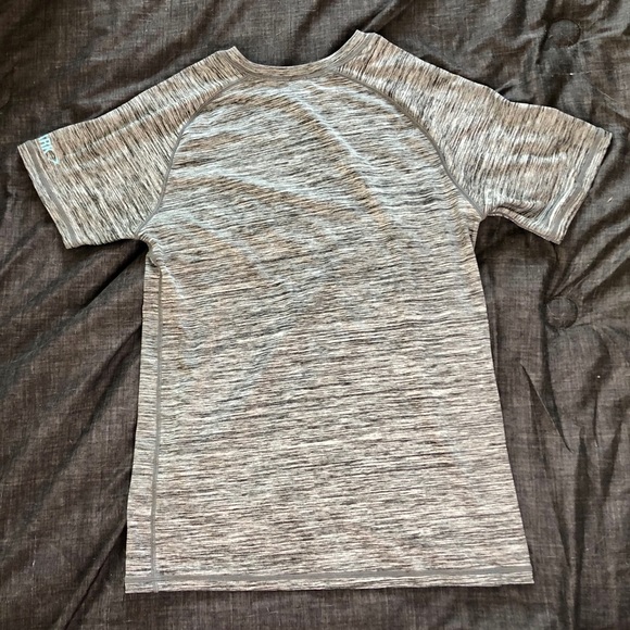 Gymshark Womens Grey Blue Lettering Workout Shirt - Picture 4 of 5